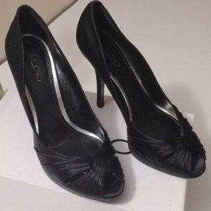 Aldo Women’s High heel shoe- Stiletto heel. 39